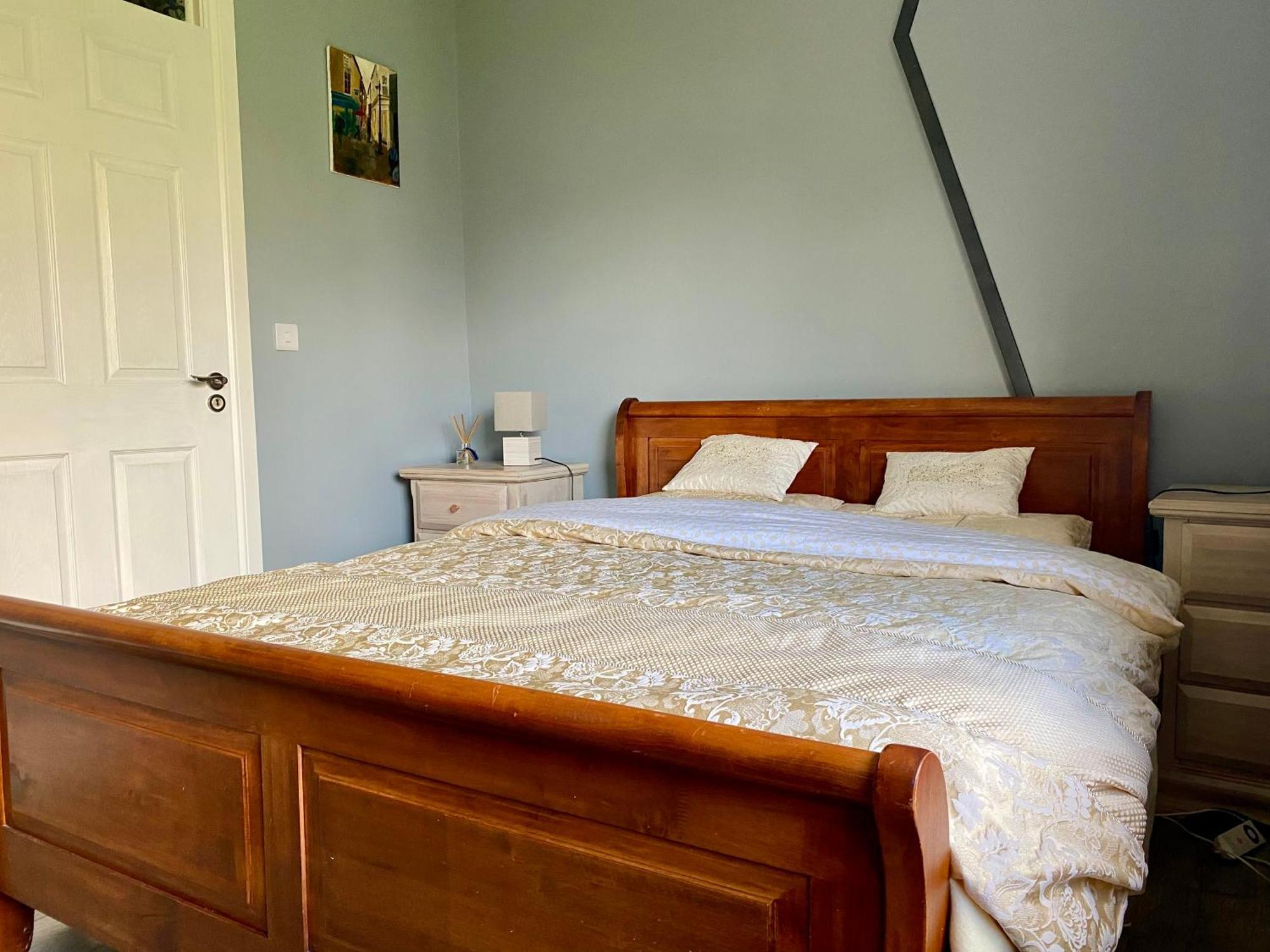 Hébergement de vacances Golfing, Walking, Fishing Rest - Sleeps 8 Galway